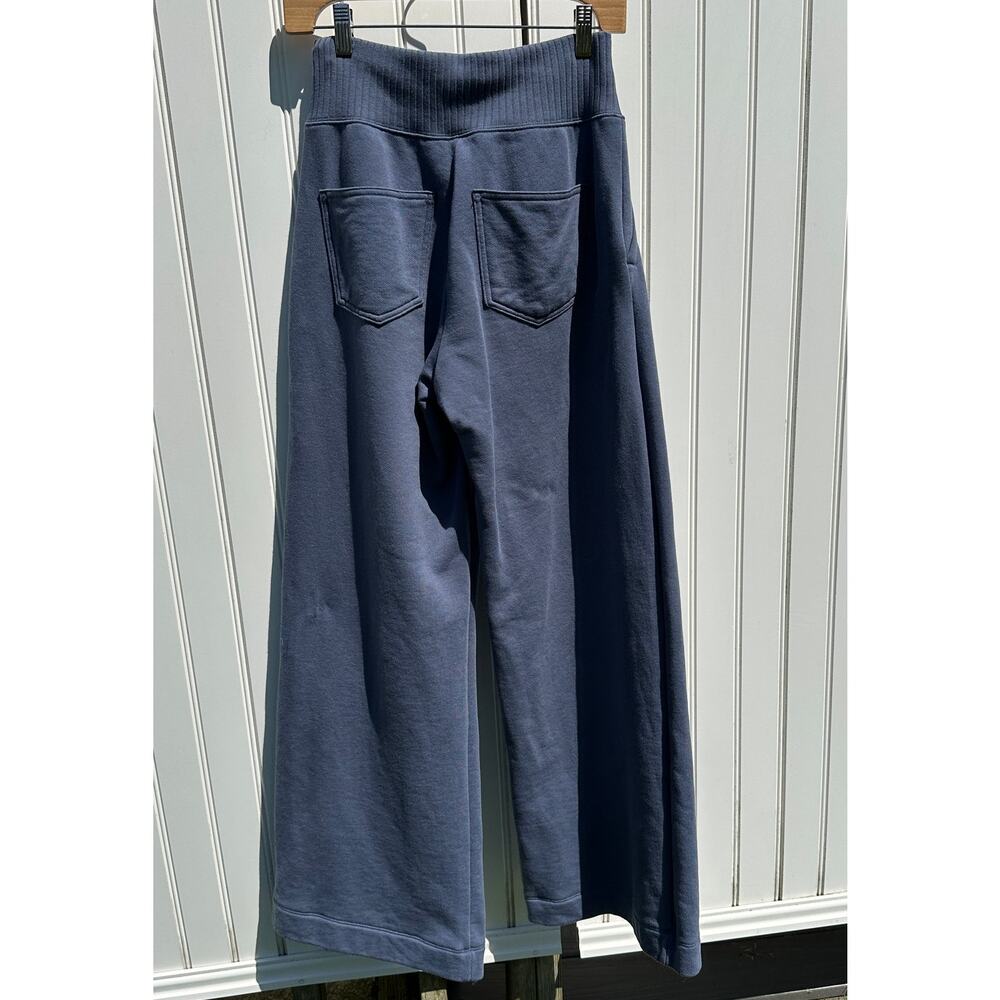 Alo Yoga Serenity Wide Leg Sweatpant Bluestone Size Small EUC Sweatpants - Picture 4 of 16